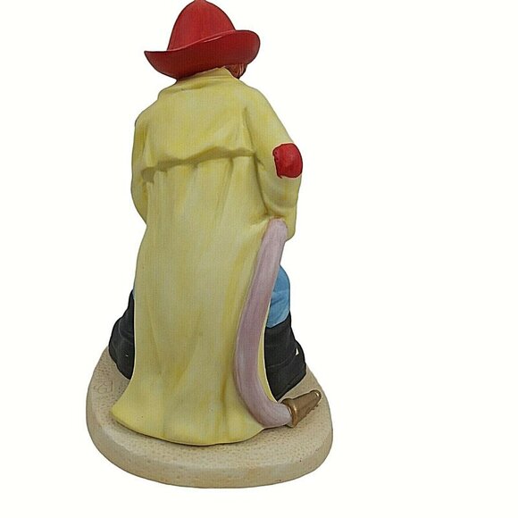 Vintage Clown Capers Freddie The Fireman River Shore House of Global Art 1985 - Picture 4 of 7